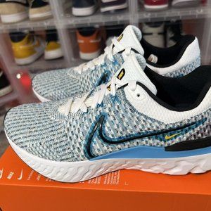 Nike React Infinity Flyknit 3 Reg$160. Blue White, New in box